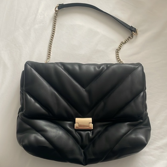 Zara Purse - Picture 2 of 4